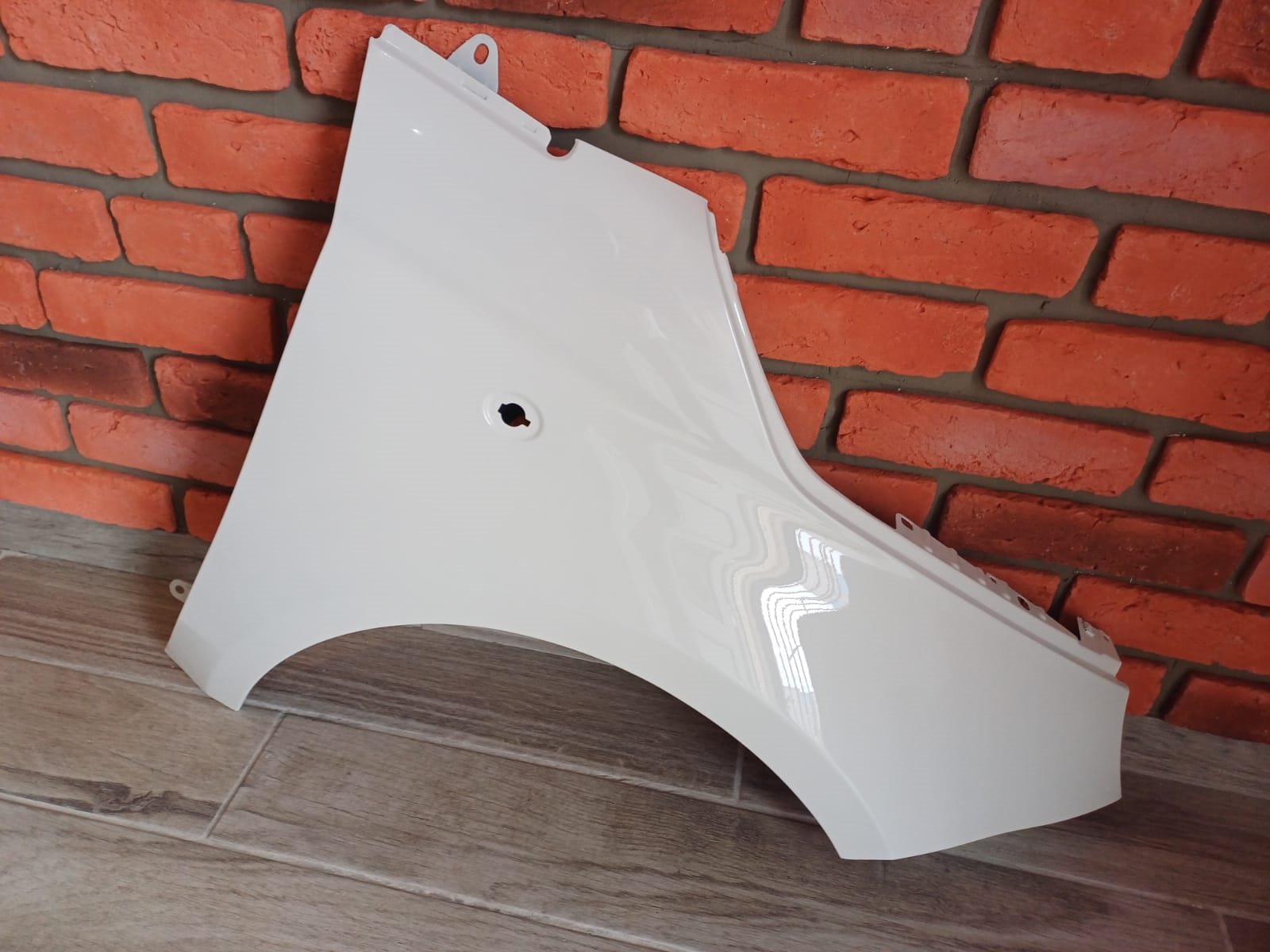 FIAT 500 2007-2015 DRIVER SIDE WING PANEL WHITE COLOUR - Image 3