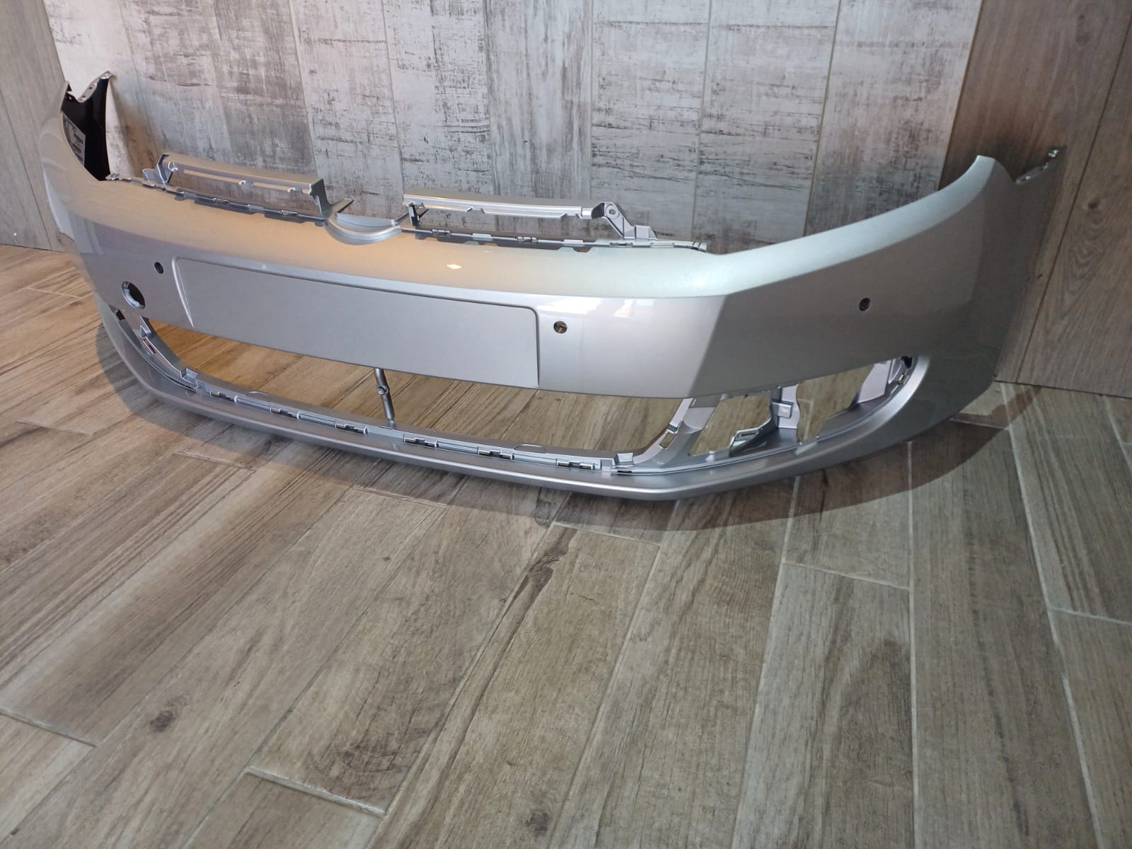 VW GOLF MK6 2009-2013 FRONT BUMPER WITH PDC HOLES SILVER COLOUR - Image 4